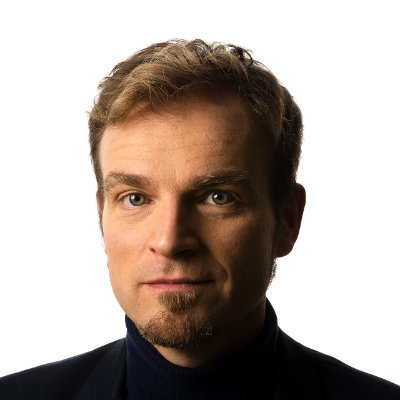 CEO at @traicieHR
👑 Happy Dad of 2 Gen Z
🚀 Innovative baby - boomer
🏇 Pioneering HR thought leadership - Psychologist