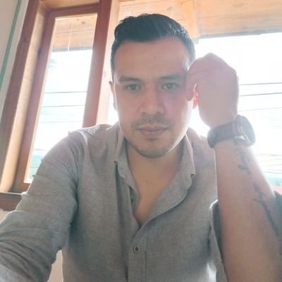 mamonysincero's profile picture. de aquí pal real ...