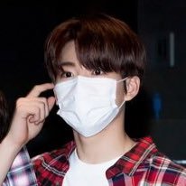 missdarari's profile picture. OK.