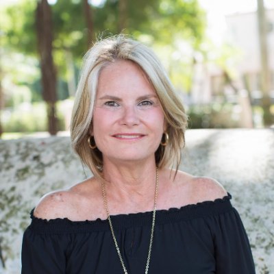 Dedicated to bringing you the latest news in the real estate market in the Miami area, Coral Gables and beyond. 25+ years of experience as a Realtor in SoFL.