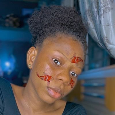 llydia22's profile picture. 