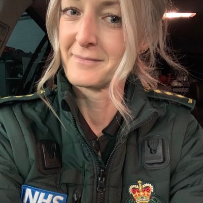 #Paramedic (views mine), runner, book reviewer #TheReadingParamedic™️, Book Blogger of the Year 2023 🏆 #TheJASClub @bookbuddle @NorthernConPod @northbooklove