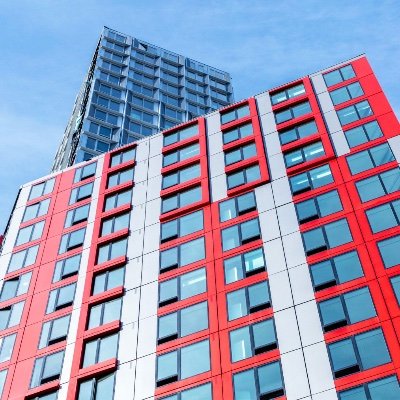 Leading modular innovator in the design, manufacture & construction of mid- and high-rise multifamily buildings, hotels & student housing in urban environments.