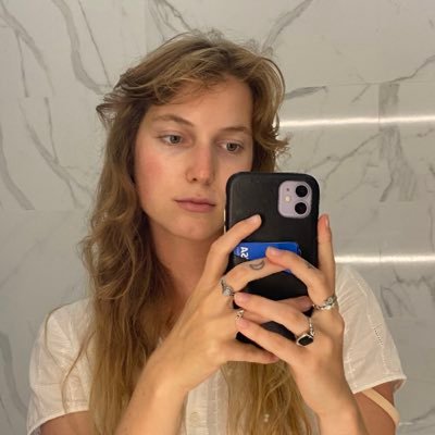 rohmer_girl's profile picture. gelatin, air, and love