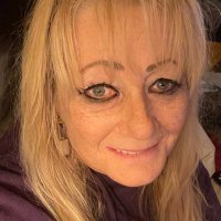 DebbieSue Hallmark (@debbiesuehallm1) 's Twitter Profile