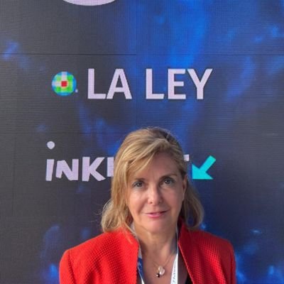 Directora de publicaciones Legales LA LEY @LaLeyNext #legal  #Abogados #contenidos