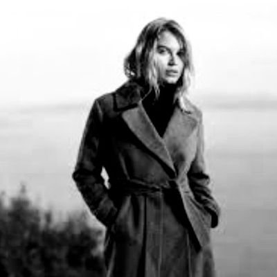 da_izmirli's profile picture. ⚖🎓 DM🚫