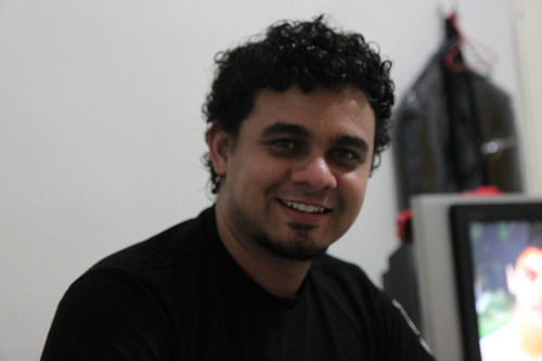 Músico Guitarrista/Produtor musical no JE Studio
Apaixonado pela música/Familia
Jesus Razão do meu viver