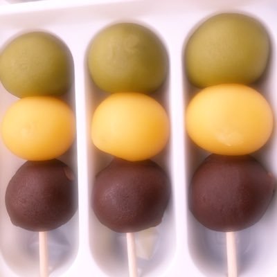 Hqe4UnokxrtlMfc's profile picture. 無言フォロー大歓迎😊共働き。美味しいものとかわいいものが大好き。趣味⇒食べ物巡り🍎/雑貨集め🎀/コスメ探し💄/ギャンブル/企業様とのご縁を大切に🤝#まよちゃんの当選報告