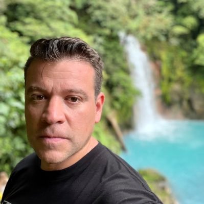 Tech Marketing @VMware - #vExpert, CrossFit 🏋🏻♂️, Sharks 🦈 , Fútbol ⚽️ #SCUBADiving 🤿 Instructor. Opinions = mine #PSU