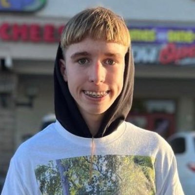 Tickledickyfinn's profile picture. 