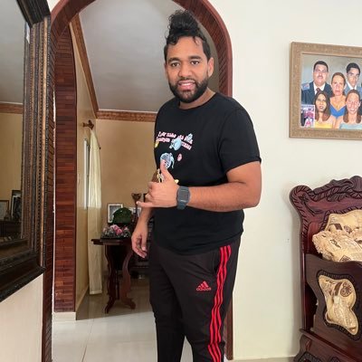 leonel259's profile picture. futuro contador #propietario en Leonel comunicaciones