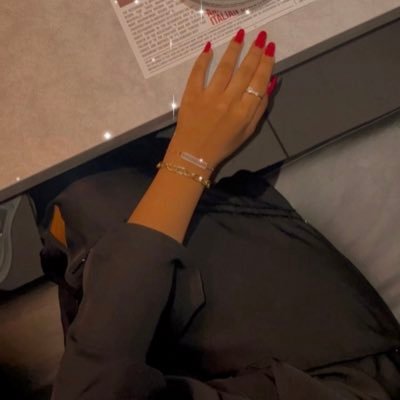 08m_6's profile picture. إطمئن سينبت الله لك من شقوق الضيق فرجاً🖤.