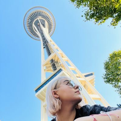 c_rihnan's profile picture. Looking for my 20 seconds of courage to change lifes