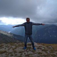 Rumbero (@rumbezi) 's Twitter Profile