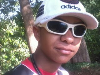 ♫ O que Deus uniu, eu tenho fé nada separa, Pois o amor verdadeiro nunca, nunca se acaba ♫