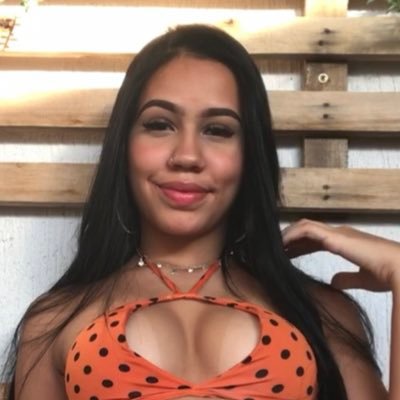 olliverpx's profile picture. no one is better than the original💋 |𝟧𝟧𝟧•casada💍