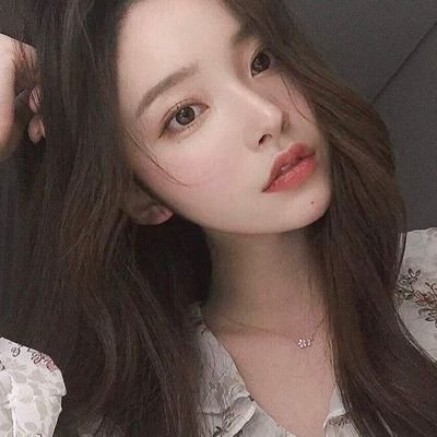 mimi28942960's profile picture. 