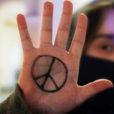 NonGuerre's profile picture. La Communauté anti-guerre d'Alsace est organisée par des Russes vivant en Alsace, mais est ouverte à toute personne opposée à la guerre en Ukraine.