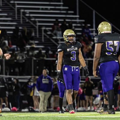 3.3 GPA #3 6’2 215/ 4.7-40/ ATHLETE LB,TE@ bghs 2020 5a state champion 931-919-9585 @wolfpack7on7