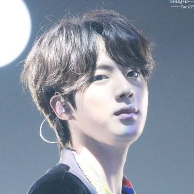 2YoursMoon's profile picture. I'm just a Moon 🌕🌙
