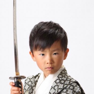MorrowvosyK's profile picture. 参政党運営党員となりました！本気で政治に 参加しないと日本の将来が心配なので、正しい情報を意識し、勉強してます！ 画像は息子です。