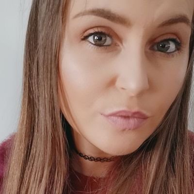 laurenxmx's profile picture. proud mammy!  
teesside university criminology graduate!