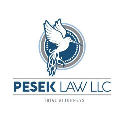 Pesek Law, firma de abogados que representa a familias hispanas que sufren accidentes de auto, accidentes de trabajo, entre otros. Hablamos español.402-342-9684