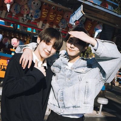 🚢💗 #SunWon
🚢💗 #HeeJake with baby Spam Ni-ki
🚢💗 #JayHoon
@Enhypen_members