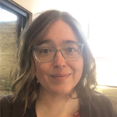 lesley_vaden's profile picture. Creative