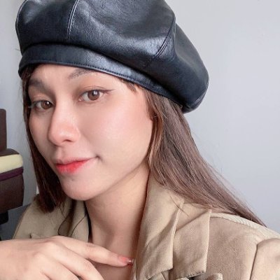 ChloexieNy's profile picture. I am who I am, over the moon, anywhere and anytime
#Owner #Coffeshop #Entrepreneur #Shares #Businesswoman