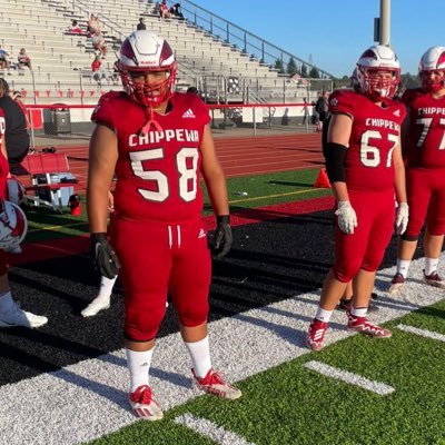 Class of 2023. Varsity football and wrestling. 6’0 270 #58 GPA- 3.5 Contact info: kanderson48038@iCloud.com (586)-487-6829