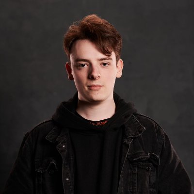 Matthew Sproston I 20 I Aspiring caster I
Staffordshire University Esports Student (3rd year)