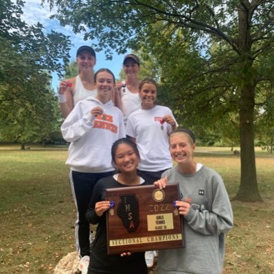 Official Twitter page of Edwardsville High School Boys and Girls Tennis. 
IG: https://t.co/htUXdOV97P
FB: https://t.co/VMItv2vjds