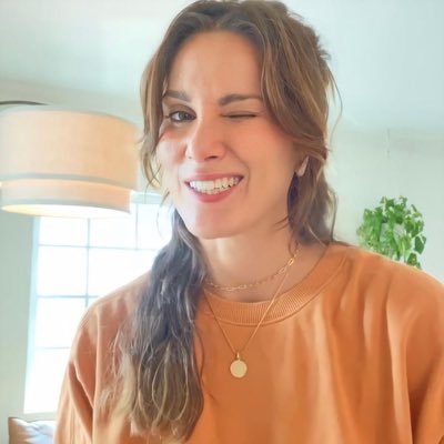 lousmarina19 Profile Picture