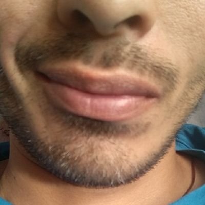 tugoldenrooster's profile picture. •Latino hetero exhibicionista, doy los Mejores abrazos terapéuticos, #single novato, 29 años, alto, delgado y (no sé pero) me Gusta bailar jaja