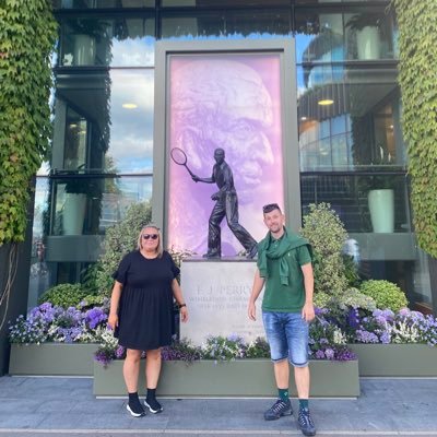 1BJohnston's profile picture. 13.05.16 & 03.07.22 💍🤍