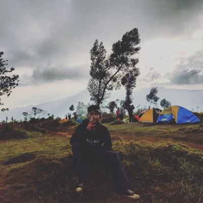 FMMAL27's profile picture. World This Funny