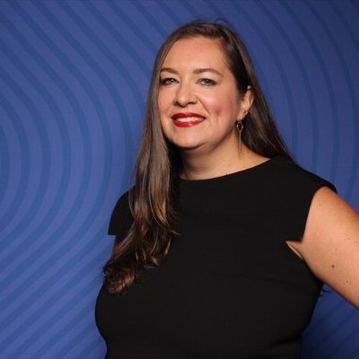 Co-Founder and Partner at Oak Street Communications, a PR consultancy focused on mental wellness. Semi-pro kid wrangler to two tiny bosses. Meat over sizzle.