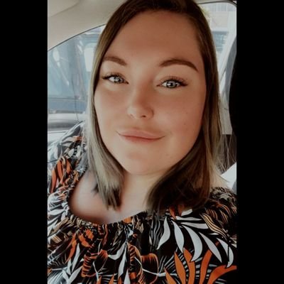 ElterenvBianca's profile picture. 🏎 Formula 1
✈️ Travel addict
🐶 Doglover
☕️ First coffee, than talking 🤣
🇳🇱 Dutchie
👶🏼 Daycare worker 💪🏼