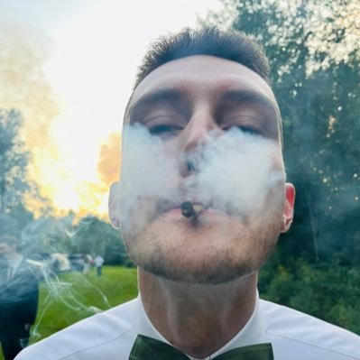 |25| Father of Two ☀️🌕Read Between The Lines 🌬 Young Entrepreneur 🕦 CRR🍀