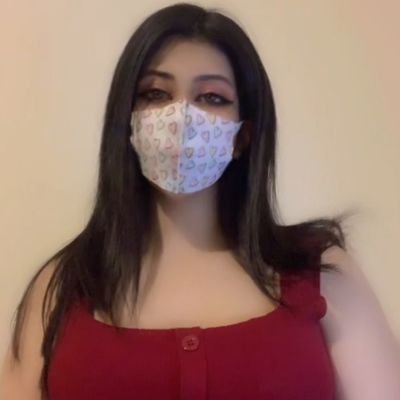 انا رهف سعوديه مطلقه اطلع سهرات عندي مكان خاص وامان لوحدي والي جاد وصامل وحق سهره يخذ رقمي ويجي وتس 0577213869