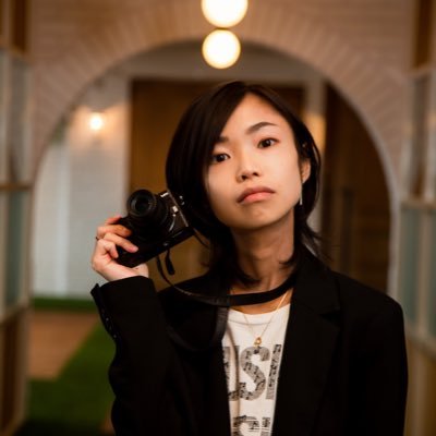 eiri_genderless's profile picture. 