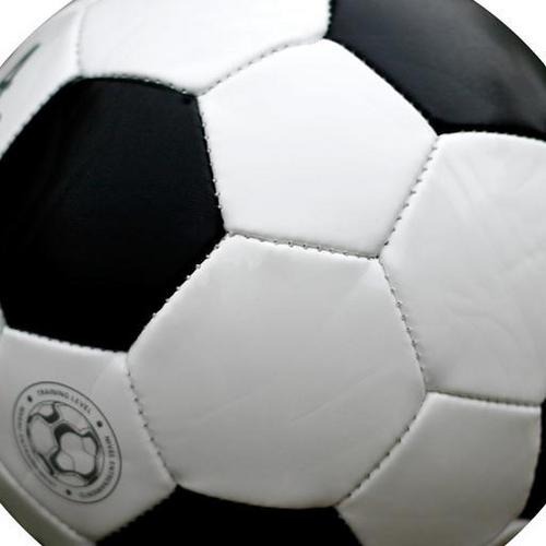 ALBION_FBFAN's profile picture. Huge West Bromwich Albion fan, and mobile geek, following the action on my phone. Sad, but true!