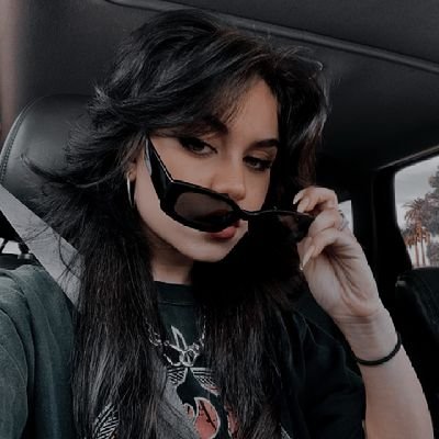 Single. 18+. FC IS Tara Yummy. (not the real Emma). Ships with Draco, Harry, or ron, or Chem