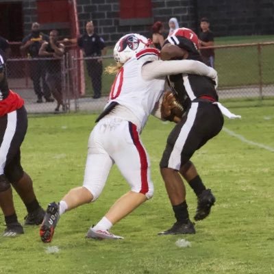 La salle high school ‘23| Defensive linemen/Long snapper| 6’1 240| GPA: 3.8| https://t.co/z0ZYWr2X2M K108