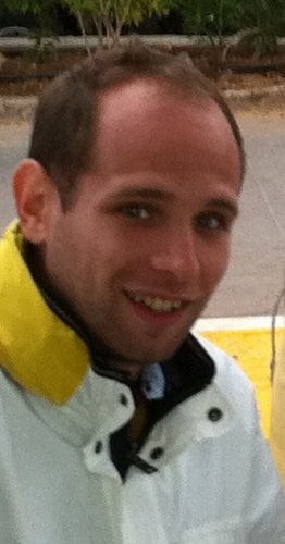 Computer Engineer with postgraduate studies in Telecommunications and Quality Management Systems. Designer of Mobile and Social services.