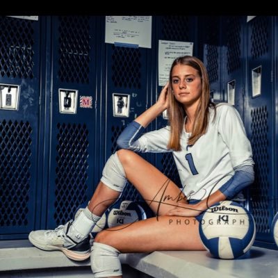 Paris High School Volleyball | #1 | Uncommitted ‘24 | 6’0 |