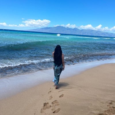 Karinaaababyy's profile picture. blessed & thankful everyday; love life & pizza.  mamba forever 💜💛