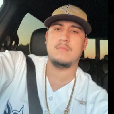 AlvaroGomez_'s profile picture. 